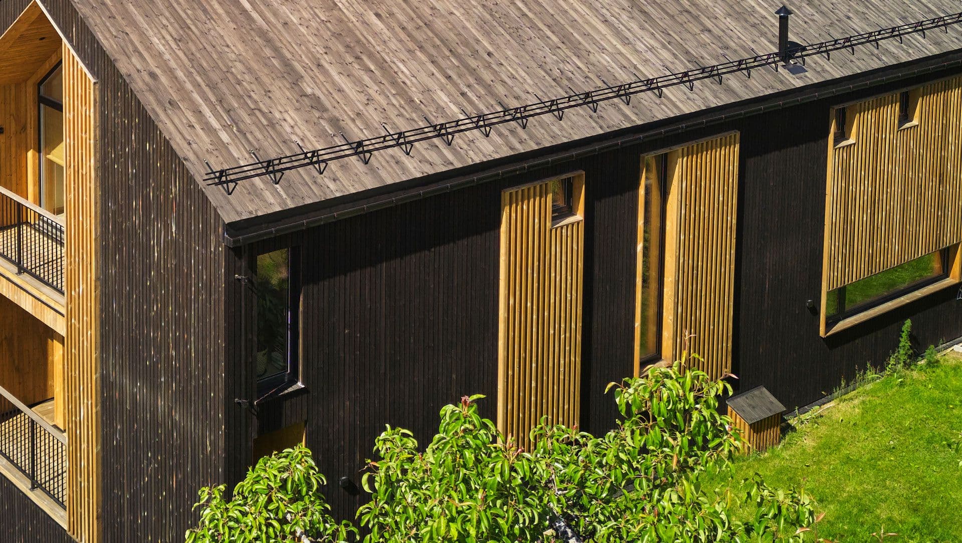 Hus med MøreRoyal kledning.